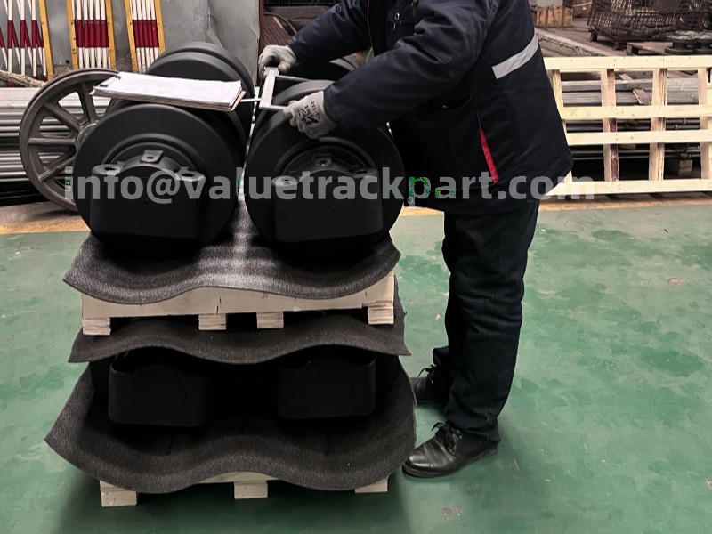 Crane bottom roller-Performance in demanding conditions Crane bottom roller-Performance in demanding conditions