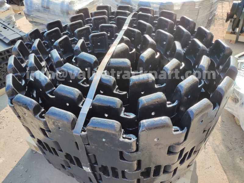 IHI CCH550 Track Shoes IHI CCH550 Track Shoes