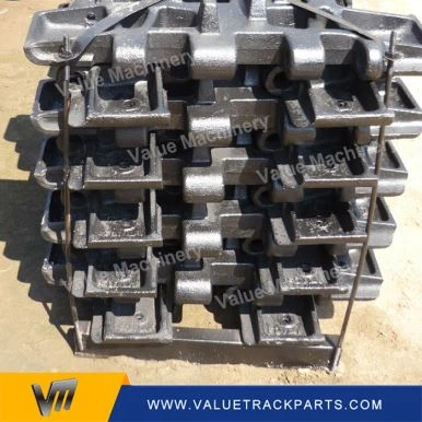 DCH2000 Track Shoe